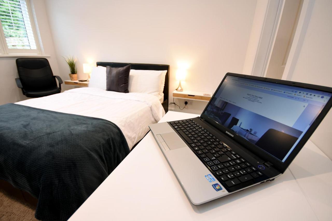 Apple Tree Place B&B Tadley Kültér fotó